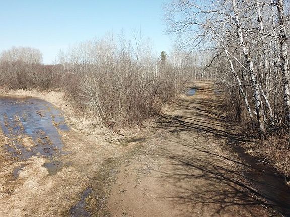 4th image of Basswood Rd