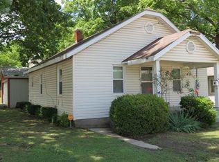 1008 Broadway Ave, Neosho, MO 64850