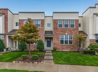 1001 Times Square Dr, Aurora, IL 60504