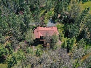 14340 E Evans Creek Rd, Rogue River, OR 97537