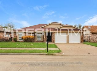 309 Juniper Dr, Arlington, TX 76018