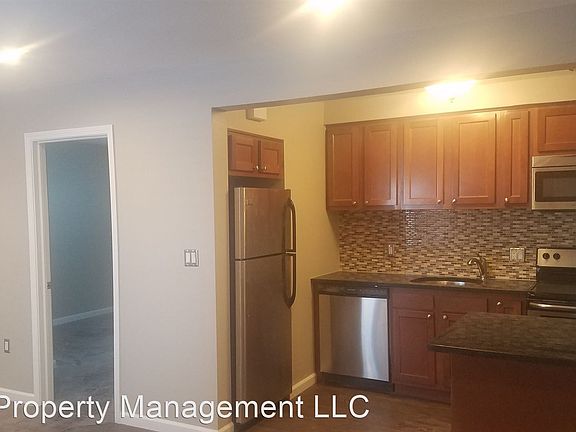 4th image of 206 N Lafayette Ave