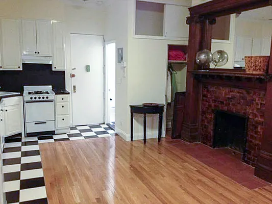 Rented by Francine Realty | media 18