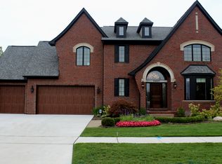 54929 Lawson Creek Dr, Shelby Township, MI 48316