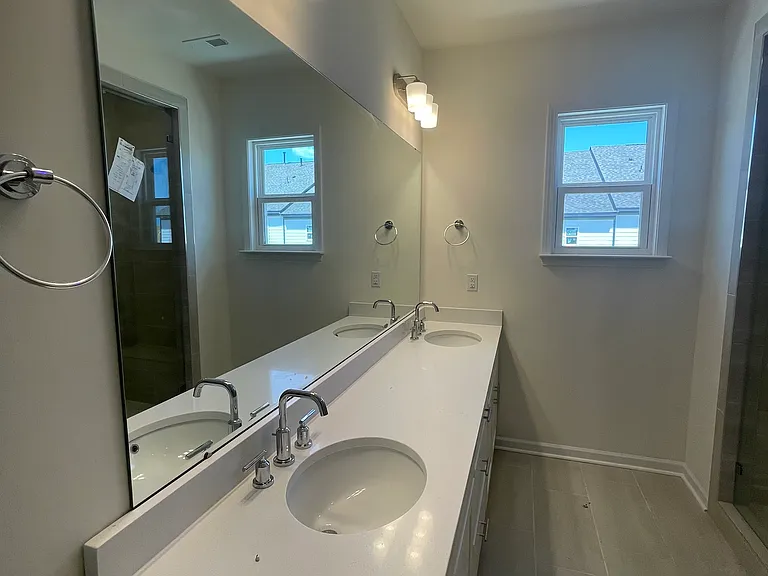 5760 Coulee Ln — Photo 32