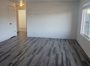 2120 46th Ave #6, Longview, WA 98632