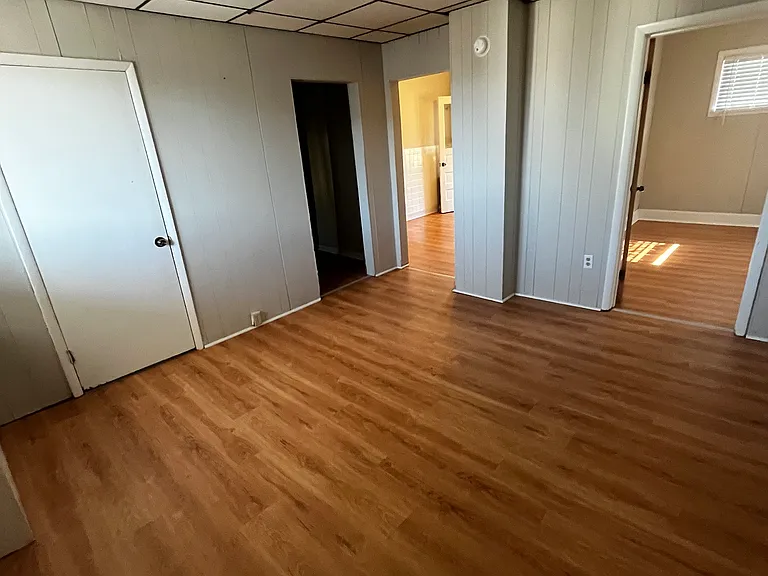 417 Smith St #2 — Photo 11