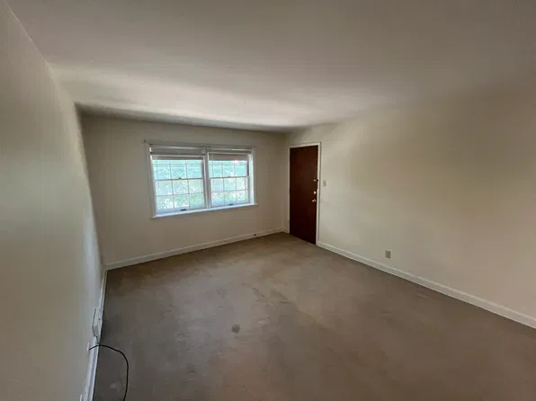 9010 W North Avenue, 9010 W North Ave APT 5, Milwaukee, WI 53226