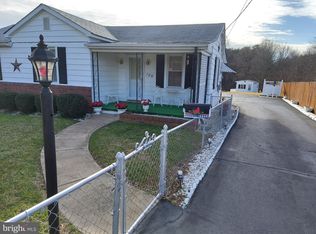 186 Little Whim Rd, Fredericksburg, VA 22405