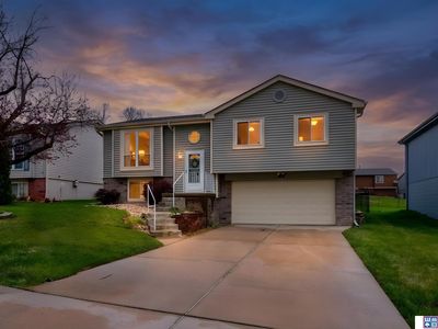 11902 Bauman Ave, Omaha, NE, 68164