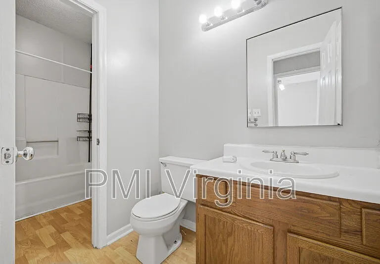 724 Harbor Springs Trl — Photo 18