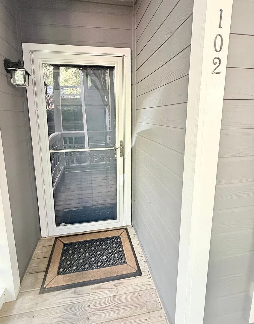 Your New Home in Richland Run 2BR/1.5BA & Move-In Ready! — Photo 3