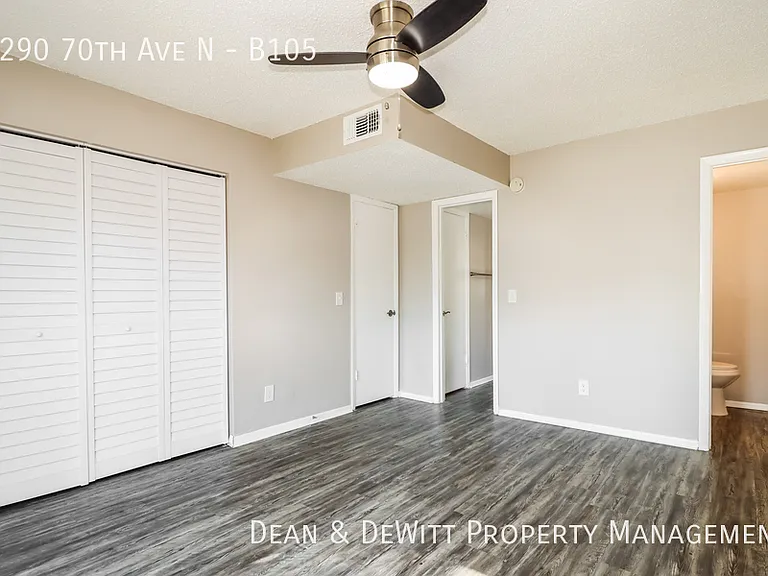White Lake Apartments — Photo 13