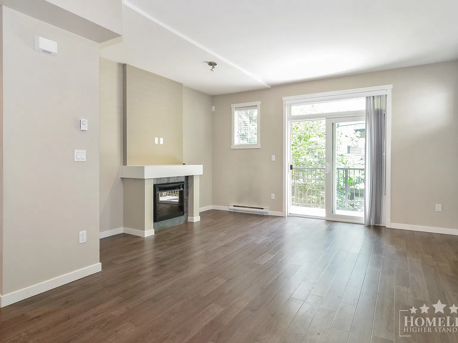 6123 138 Street Surrey — Photo 2