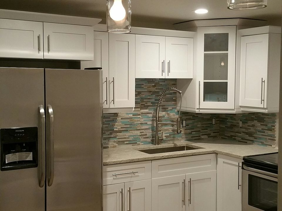 2nd image of 2028 Lake Heather Dr
