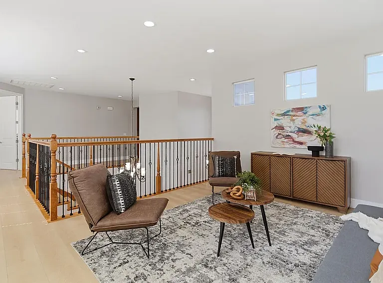 456 N Sierra Madre St — Photo 28