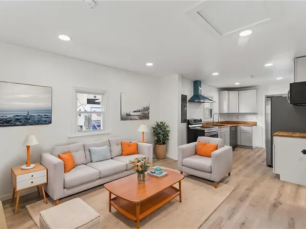 220 Charlotte Ave, Suffolk, VA 23434