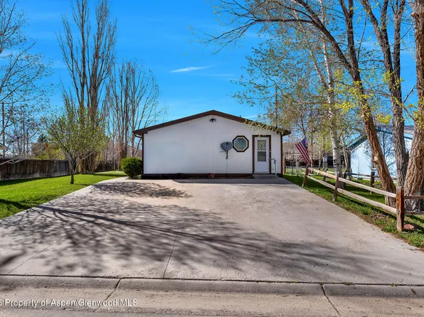 360 Woodbury Dr, Craig, CO 81625
