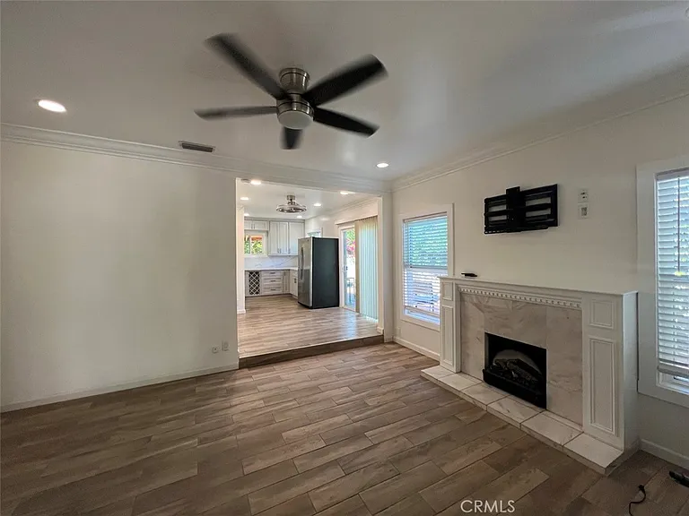 1011 San Pascual Ave — Photo 2