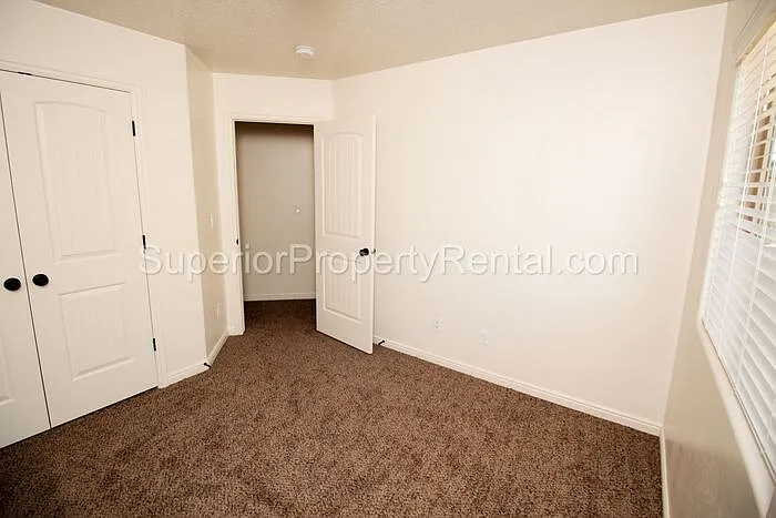 2801 E 450 N #322 — Photo 12