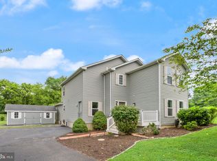 37400 Whitacre Ln, Purcellville, VA 20132