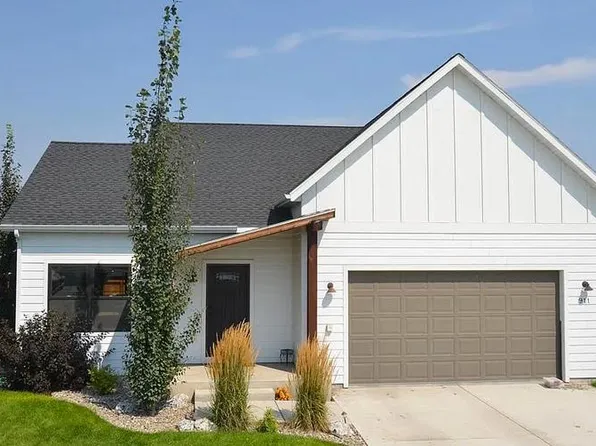 911 New Mexico Dr, Belgrade, MT 59714