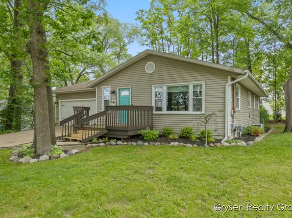 431 Homecrest Ave, Kalamazoo, MI 49001