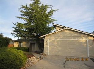 136 Arcadia Dr, Grass Valley, CA 95945
