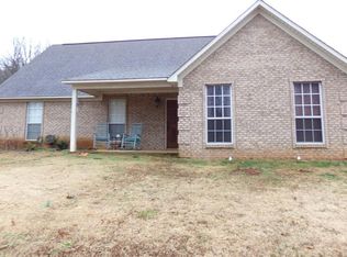 1072 Hwy 30 E, New Albany, MS 38652