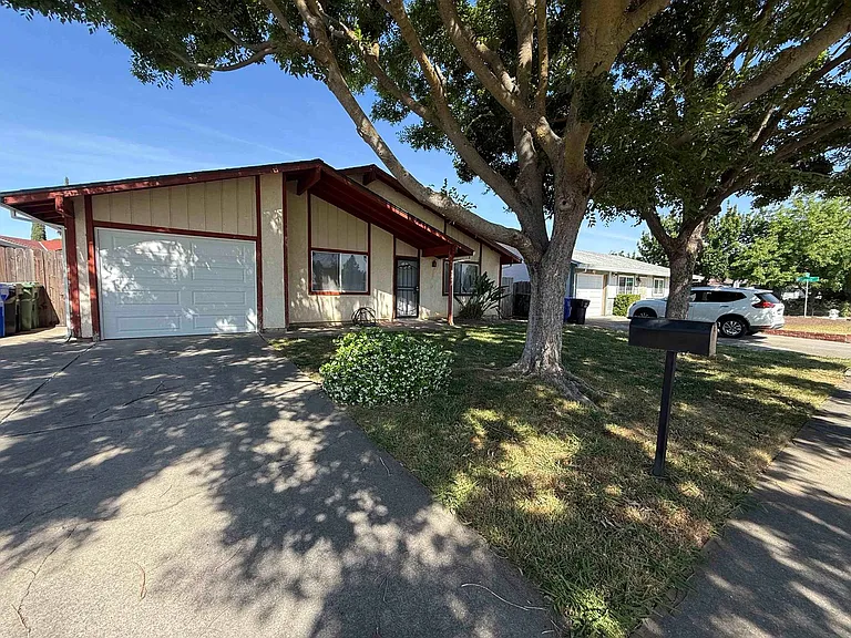 9262 Terra Linda Dr — Photo 22