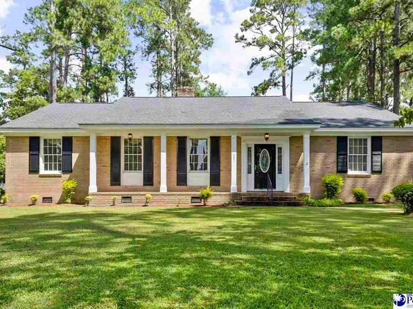 221 Azalea Dr, Mullins, SC 29574