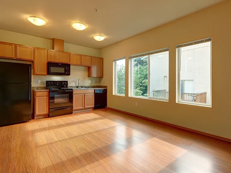Ambaum Place I | Modern Apartment Homes w/ In-Unit Laundry! — Photo 11