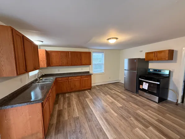 16 N 1st St Unit 1, Meriden, CT 06451