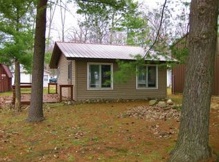 5210 Pointview Dr, Harrison, MI