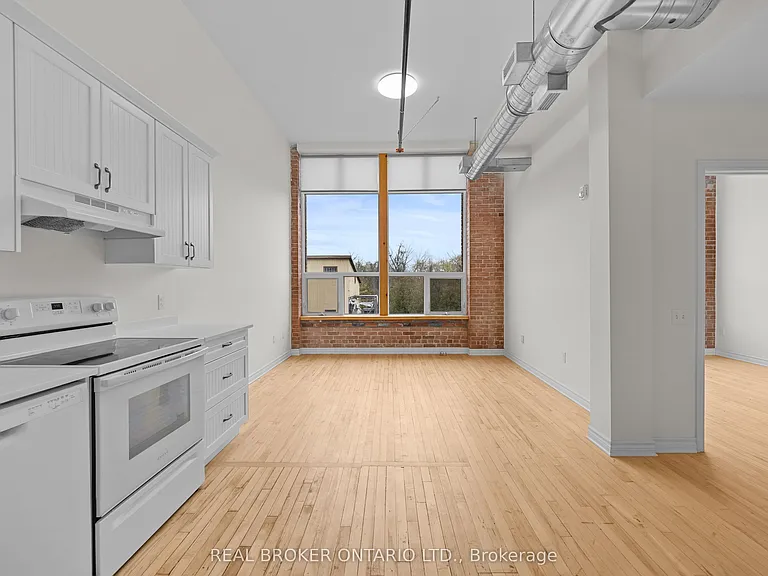 150 Mill St #211 — Photo 6