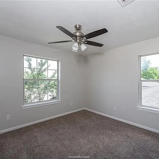 2421 Pintail Loop — Photo 12