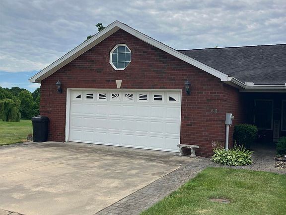 2nd image of 48 Turnberry Ln