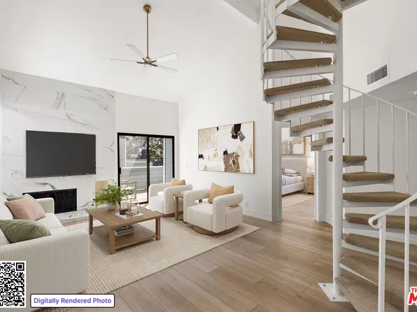 16960 Algonquin St #I-201, Huntington Beach, CA 92649