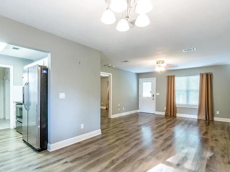 307 Fir Ave — Photo 7