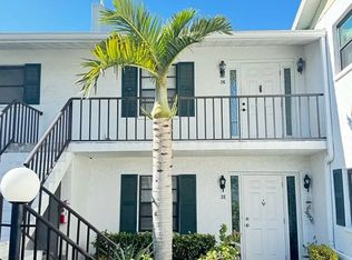 5400 34th St W APT 2K, Bradenton, FL 34210