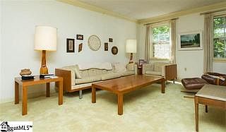 3rd image of 205 Rosebay Dr