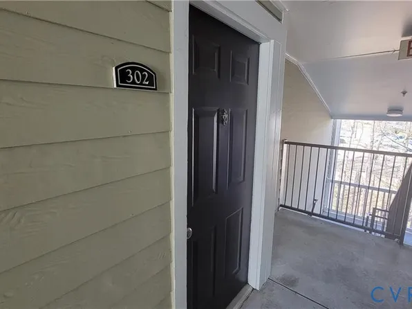604 Bristol Village Dr APT 302, Midlothian, VA 23114