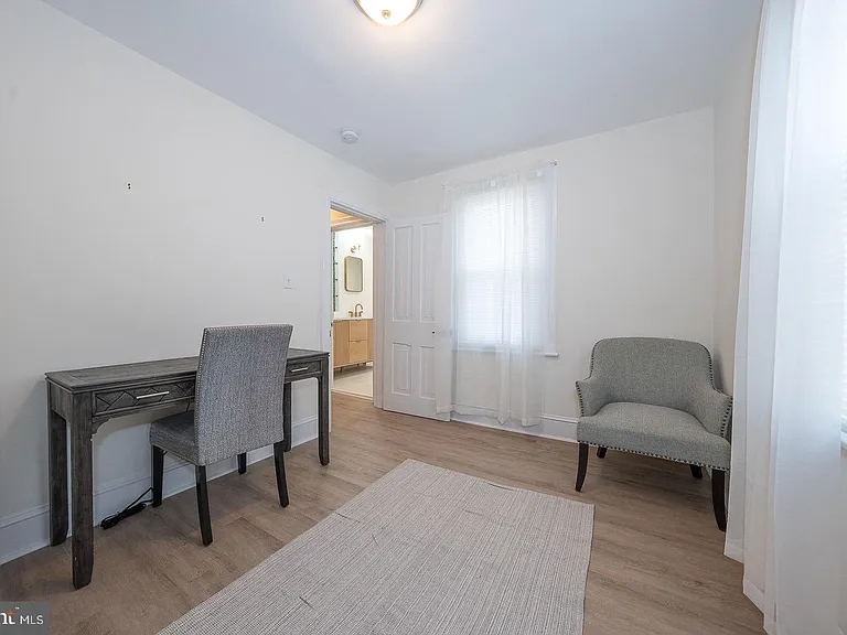 717 Miller St — Photo 24
