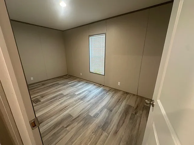 3 bed, $1,499 — Photo 4