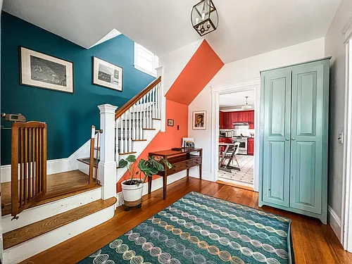 162 Metropolitan Ave Photo 1