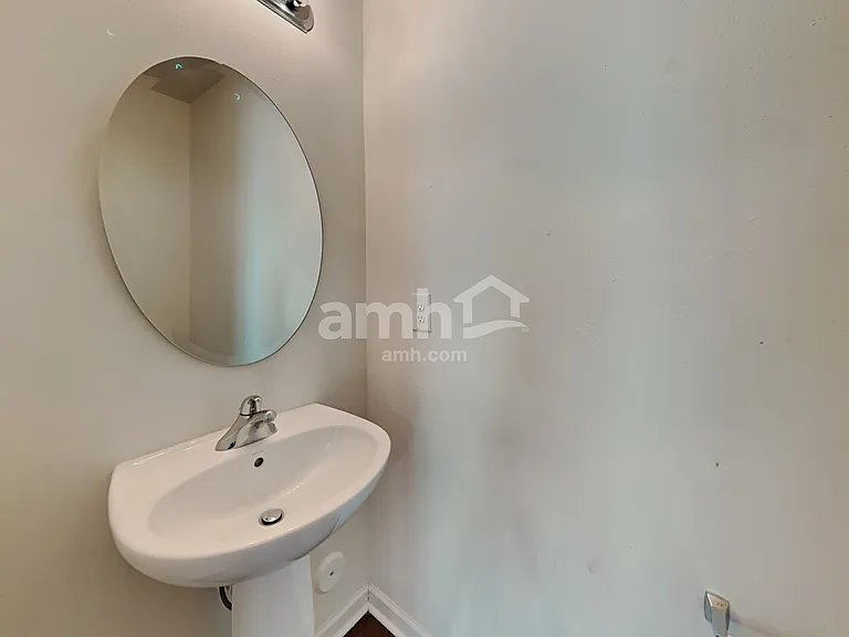 145 Mount Olivet Dr — Photo 10