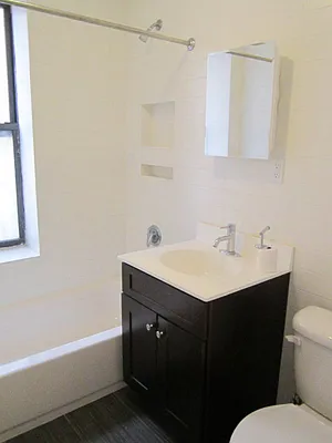 Rented by Bohemia Realty Group | media 16