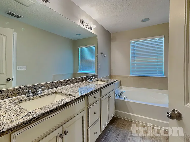 12447 Trailhead Dr — Photo 9