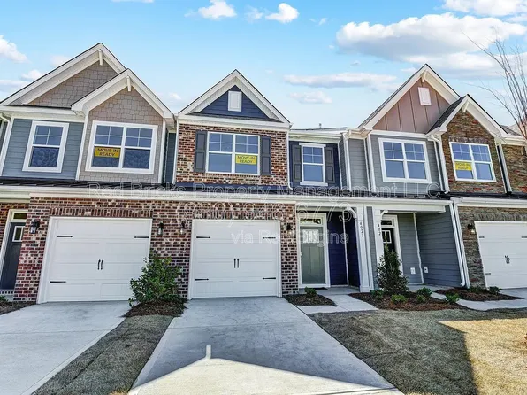 4023 Black Ct, Harrisburg, NC 28075