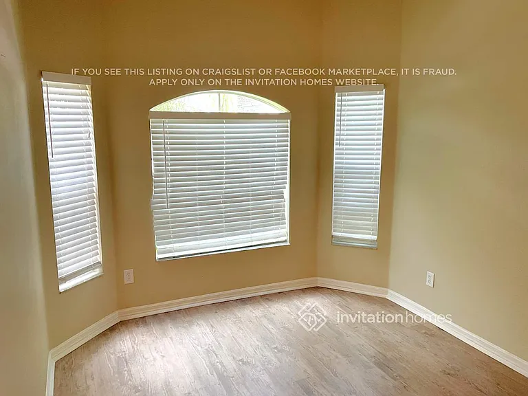 9156 Lake Avon Dr — Photo 5